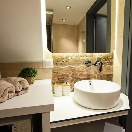 Namaste Lofts Near Seaside * Saloniki