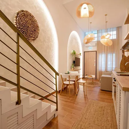Namaste Lofts Near Seaside * Salonicco
