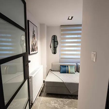 Namaste Lofts Near Seaside Apartment *