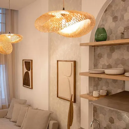 Апартаменты Namaste Lofts Near Seaside Салоники