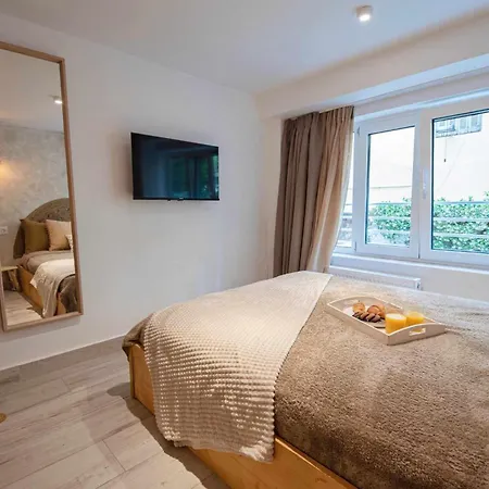 شقة Namaste Lofts Near Seaside
