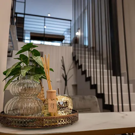 Namaste Lofts Near Seaside Thessaloníki