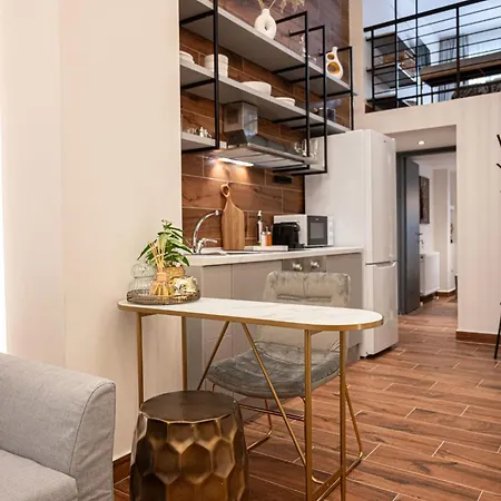 Namaste Lofts Near Seaside Thessaloníki
