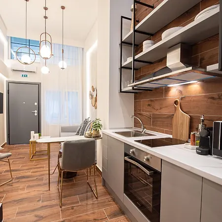 Namaste Lofts Near Seaside