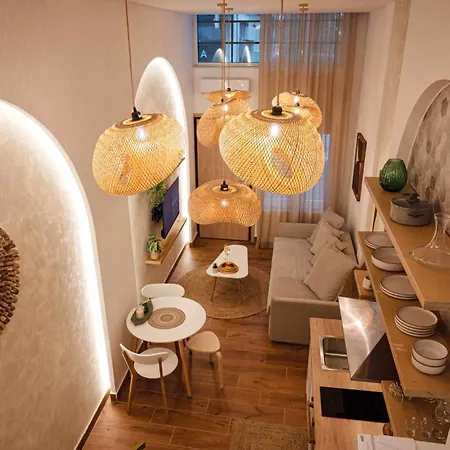 Апартаменты Namaste Lofts Near Seaside *