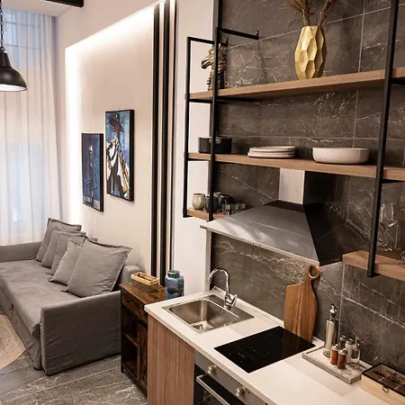 Namaste Lofts Near Seaside Appartement Thessaloniki